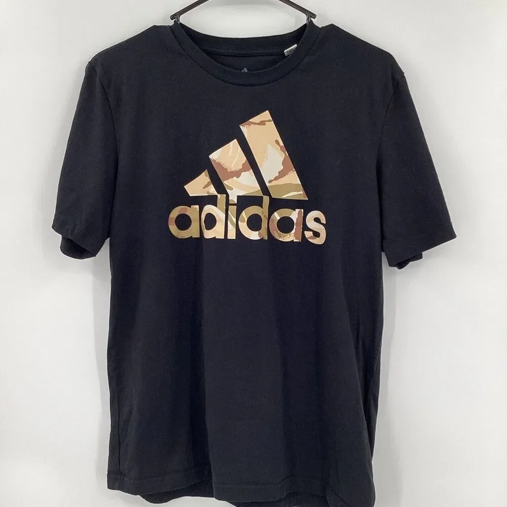 EUC Mens Adidas‎ Camo Short Sleeved Tee -Small
